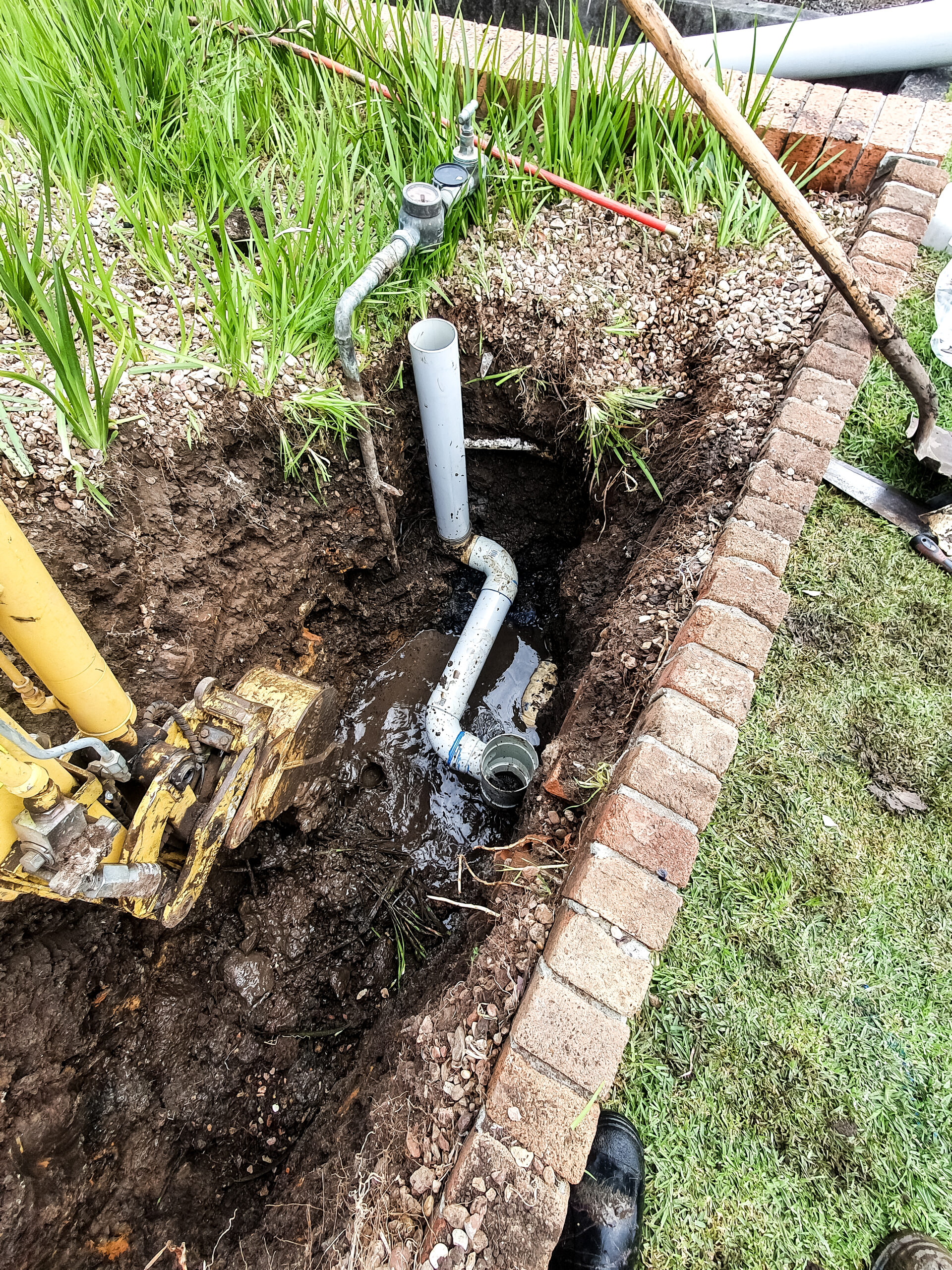 Water leak service offered by Illawarra plumbing and drainer
